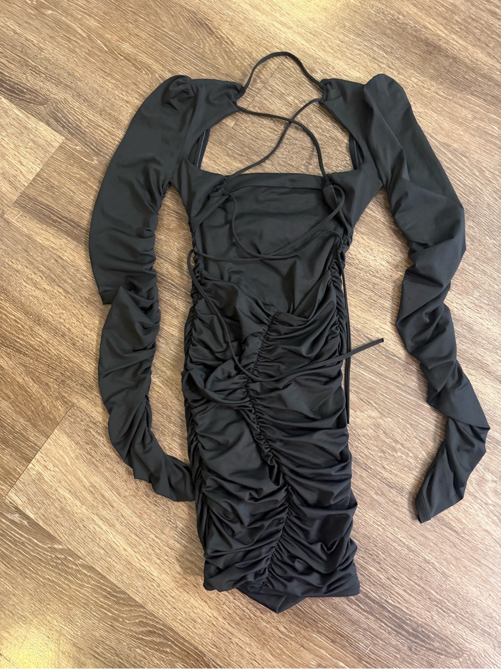Oh Polly Long Sleeve Dress - Picture 3 of 6